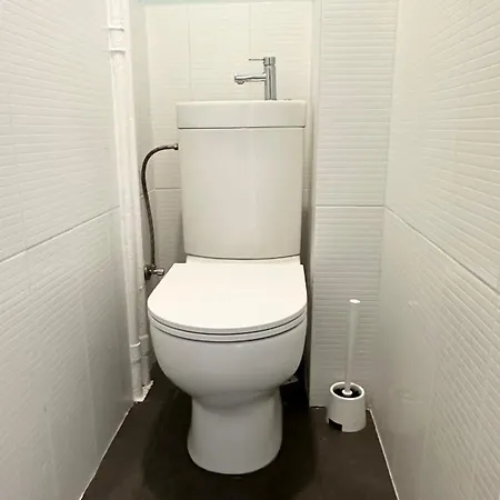 Ultracentral Luxury Nest